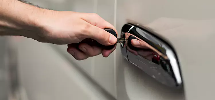 Why Choose Our Auto Locksmith Team in Brentwood, NY?